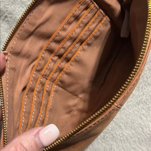 HOBO brown flowered wristlet.  Used once. - Picture 3 of 3